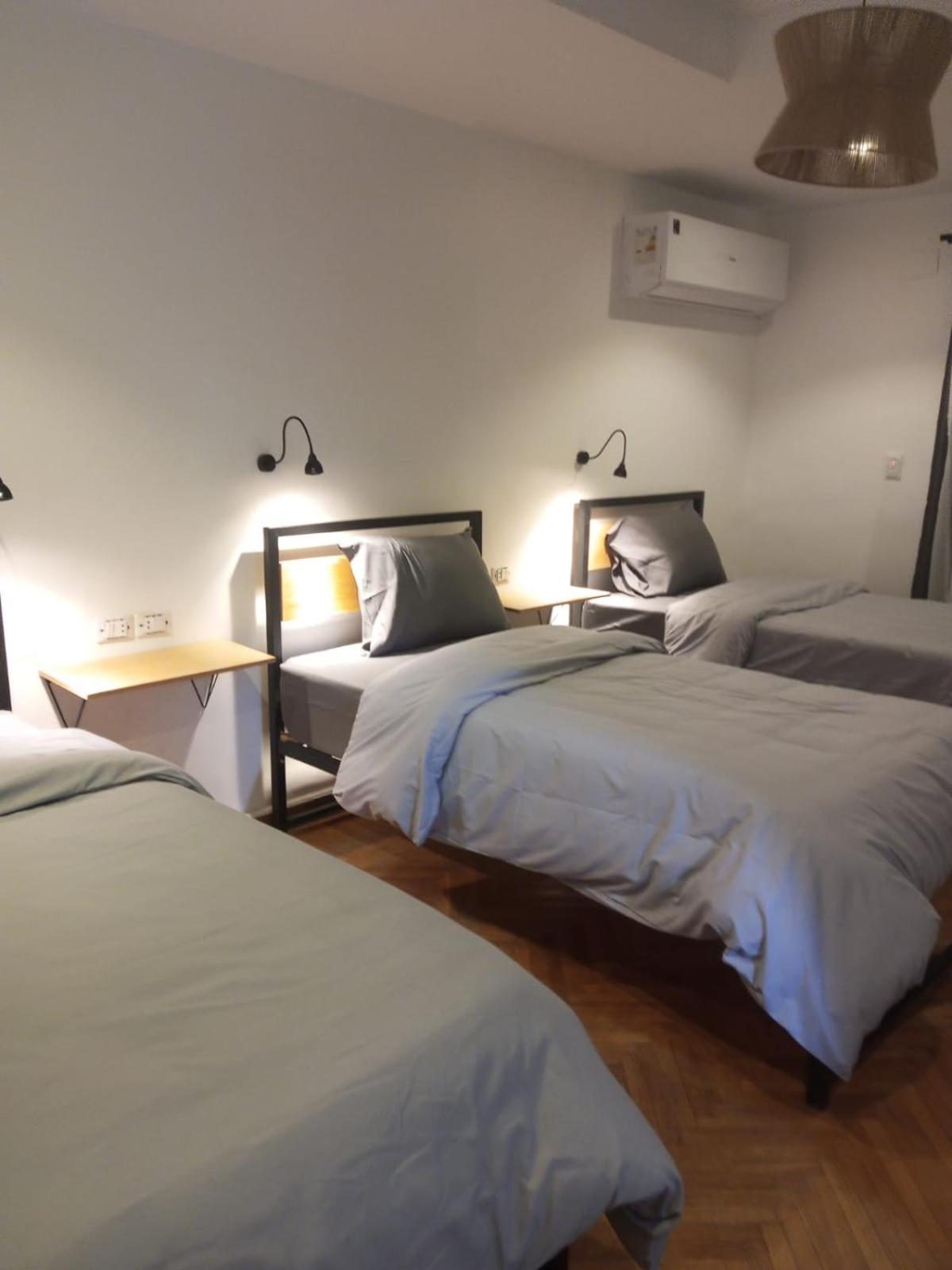 Pyramids Nights Hostel Kafrat al Jabal Luaran gambar